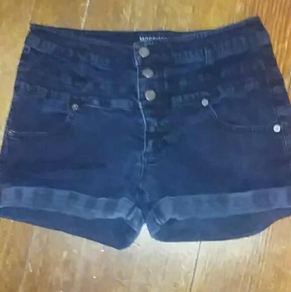 Charcoal Gray Shorts - Picture 1 of 1